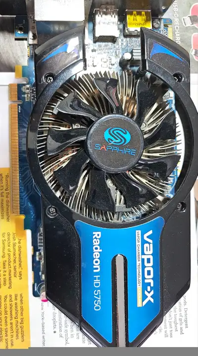 Radeon HD 5750 Vapor-X, View more