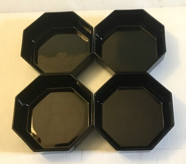 OCTIME France Octagon Black Glass Soup Cereal Bowls 1980s - 4pc in Arts & Collectibles in St. Catharines - Image 2