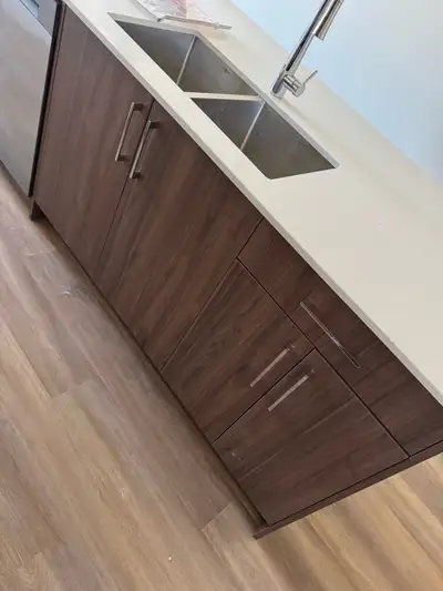 Looking for cabinets delivery guy asap Must have class 5 license and able to lift 50 lb Call or text...