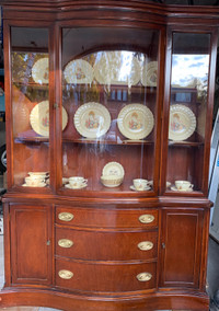 Duncan Phyfe Antique Hutch