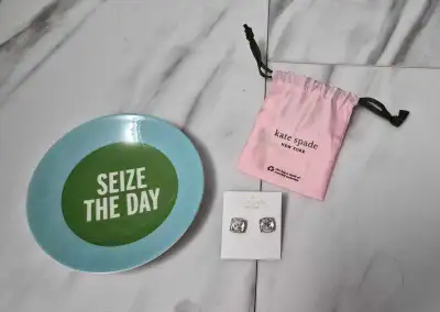 Kate Spade Earrings & Jewlery Plate , View more
