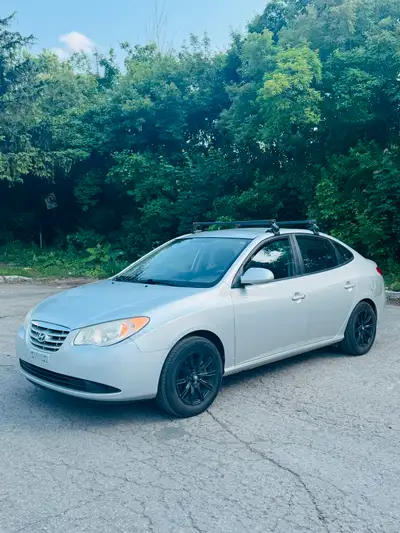 Hyundai Elantra 2010 MANUEL ✅139 000 km ✅Très propre, intérieur et extérieur bien entretenus ✅Non-fu...