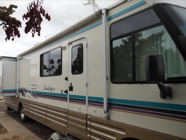 Itasca Motorhome - Sun Flyer, fully loaded. in RVs & Motorhomes in Delta/Surrey/Langley - Image 4
