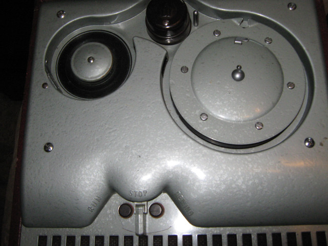 1940 wire sound recorder in Pro Audio & Recording Equipment in Regina - Image 4