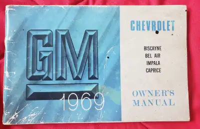 GM of Canada original Owners manual in good used condition. Perfect for that last item in the glove...