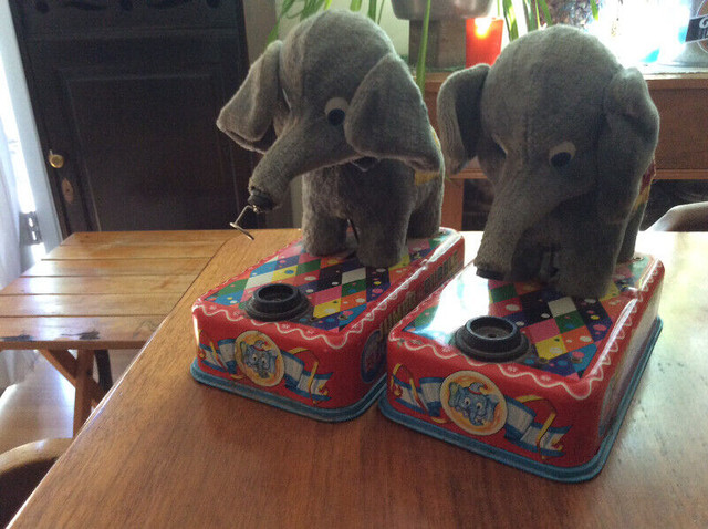 Charlie Weaver tin toys- Vintage 1960’s Bubble Blowing Elephants in Arts & Collectibles in Saskatoon