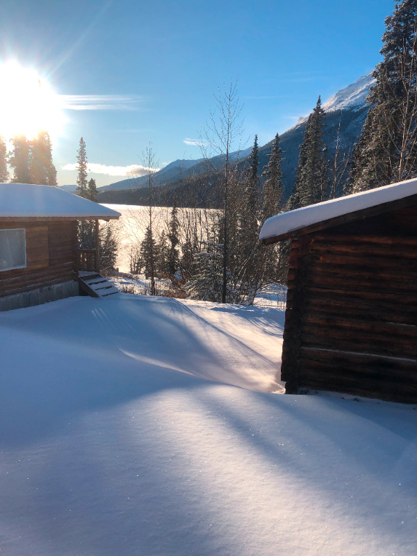 Housekeeper required for remote resort in northwestern BC Lodge in Cleaning & Housekeeping in Smithers - Image 4