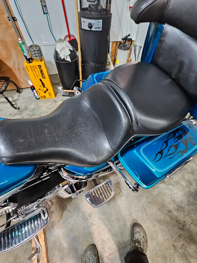 Harley davidson in Street, Cruisers & Choppers in Edmundston - Image 10