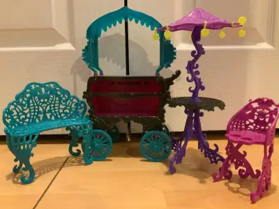 Ensemble Monster High Café Cart, View more