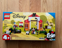 New LEGO 10775 Disney Mickey Mouse & Donald Duck's Farm