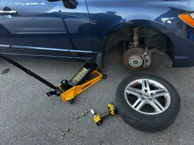 SKIP THE TIRE SHOP LINEUPS – I COME TO YOU! Offering affordable and reliable mobile winter tire chan...