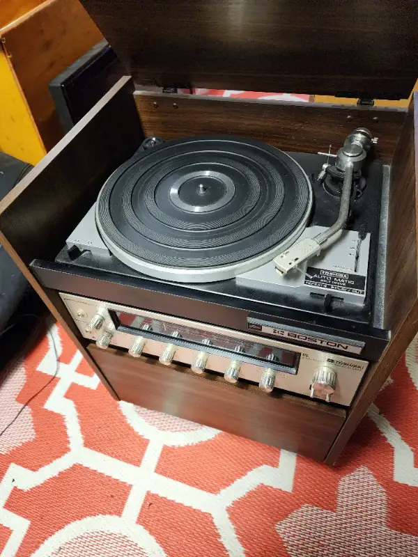 Vintage toshiba Stereo loudspeakers Record player AMP Boston con in Stereo Systems & Home Theatre in Oakville / Halton Region - Image 11