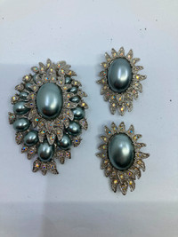 Très grosse broche vintage boucles d'oreilles  pierres du Rhin