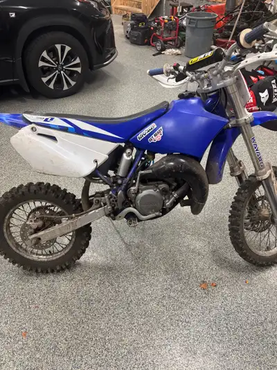 Yamaha yz85 dirt bike for sale. I believe it is a 2002-2004. Selling dirt bike plus all equipment an...