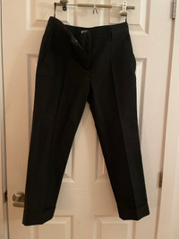 Prada pants in perfect condition 
