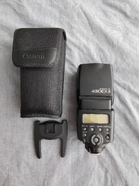 Canon Speedlite 430EX II Flash