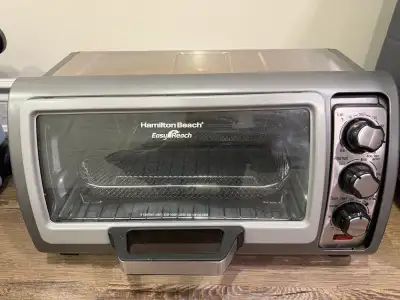 Hamilton Beach Oven with Air Fryer – Good Condition, View more