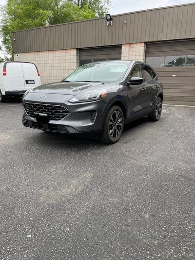 2021 Ford Escape SE AWD