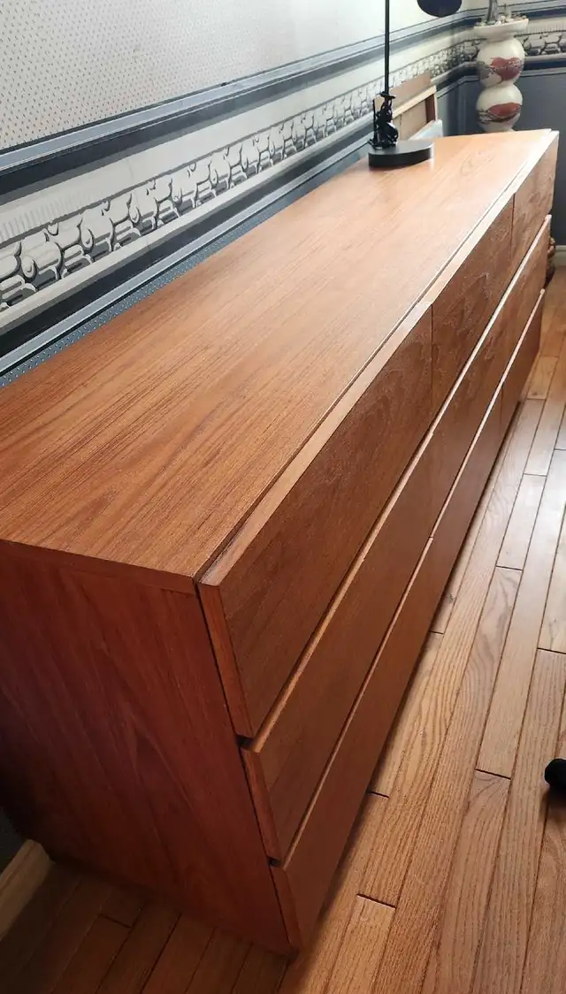 Teak Dresser in Dressers & Wardrobes in City of Toronto - Image 5