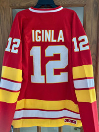 Jarome Iginla Calgary Flames jersey 30th Anniversary (Large, XL)