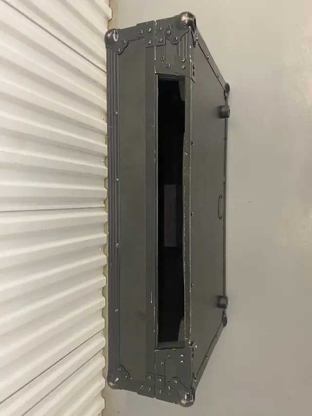 odyssey dj  controller case  in Performance & DJ Equipment in City of Toronto - Image 4