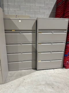 5 Drawer Lateral Metal, Lockable File Cabinets, beige, grey in Bookcases & Shelving Units in Kitchener / Waterloo - Image 4