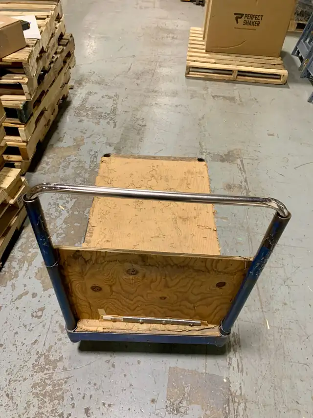 Heavy Duty Steel Warehouse Push Cart 40x24 in Other in Oakville / Halton Region - Image 3
