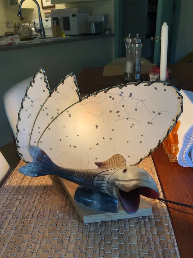 MCM Hand Carved Fish Lamp Made Horn, Wood & Fiberglass Shade in Arts & Collectibles in City of Toronto - Image 3
