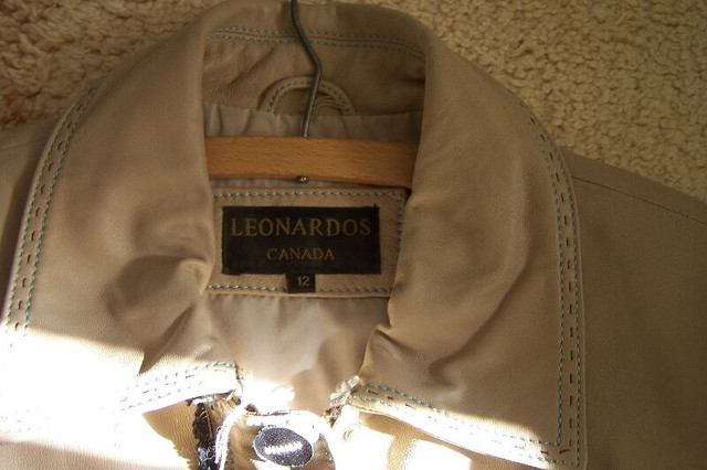 HIgh Quality Real Leather Jacket by Leonardos in Women's - Tops & Outerwear in Oakville / Halton Region - Image 3