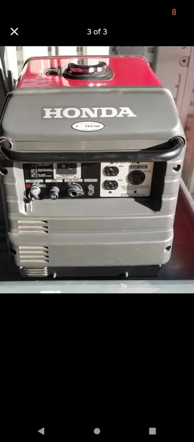 Honda inverter 3000 watts EUis inverter generator very quiet generator used once then stored indoors...