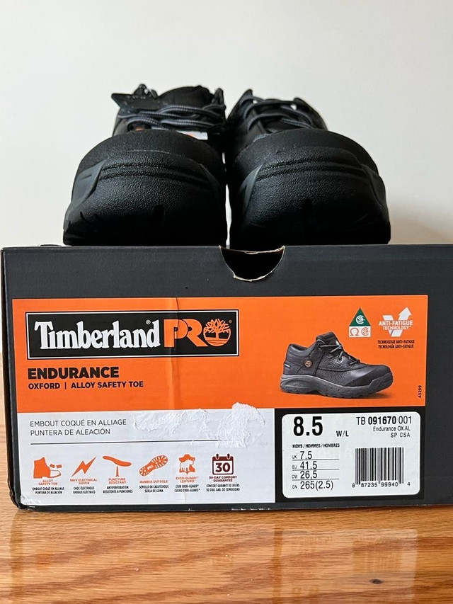 Timberland Pro Endurance hommes 8,5 NEUVES dans Chaussures pour hommes  à Laval/Rive Nord - Image 2