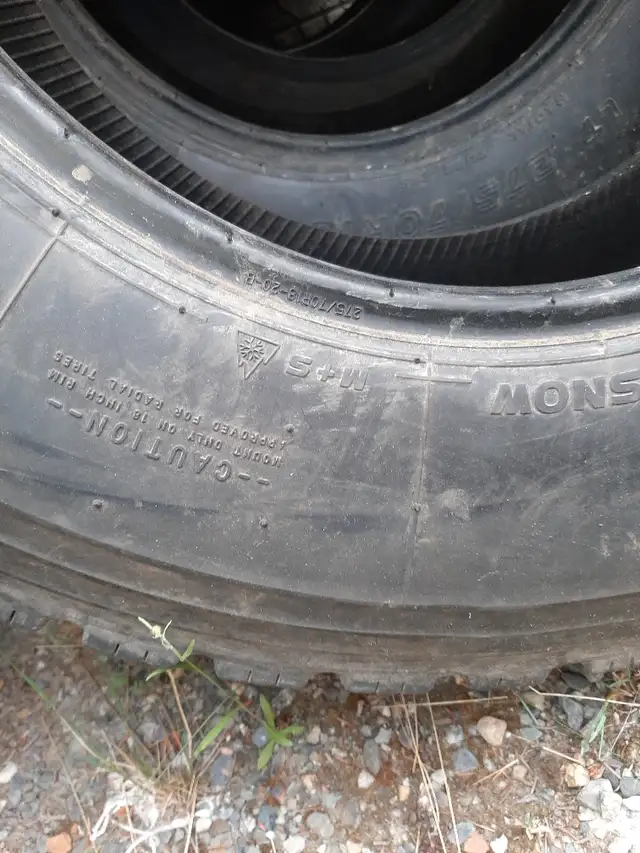 4 275/70R18 TOYO M55 10PLY TIRES 2 DIFERENT SETS OF 4 in Tires & Rims in Whitehorse - Image 9