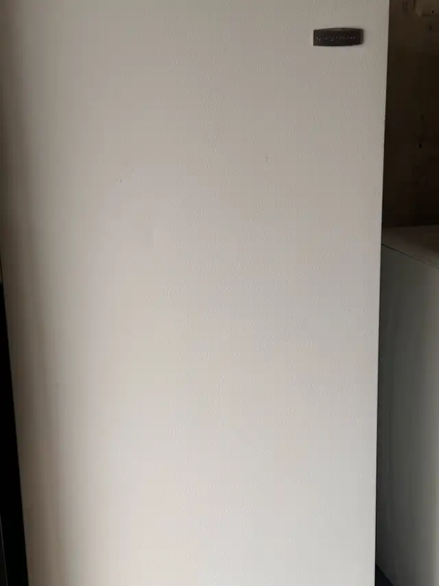 Frigidaire freezer 586918688383969281