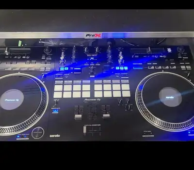 Pioneer Rev7  Dj controller with hardcase rev 7 rev-7, View more