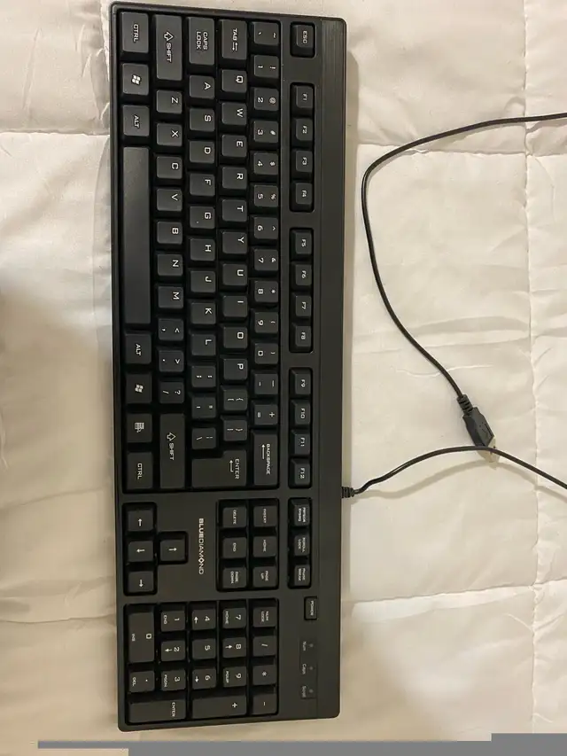 Blue Diamond Keyboard in Mice, Keyboards & Webcams in Cambridge - Image 6