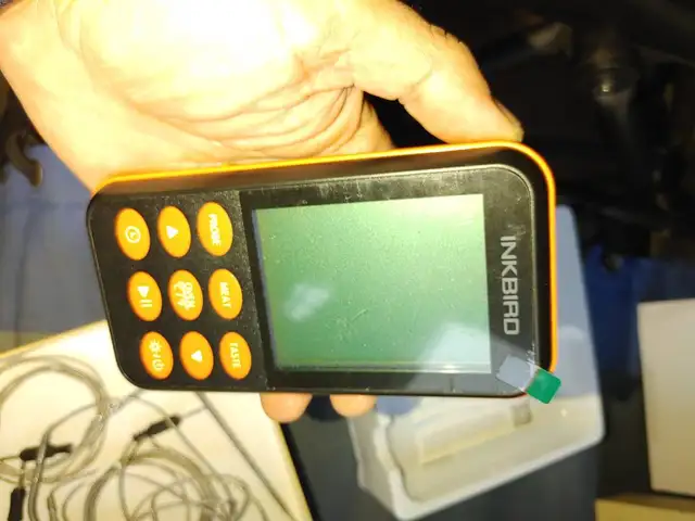 Inkbird IRF-4S Wireless Remote Meat Thermometer in BBQs & Outdoor Cooking in Mississauga / Peel Region - Image 7