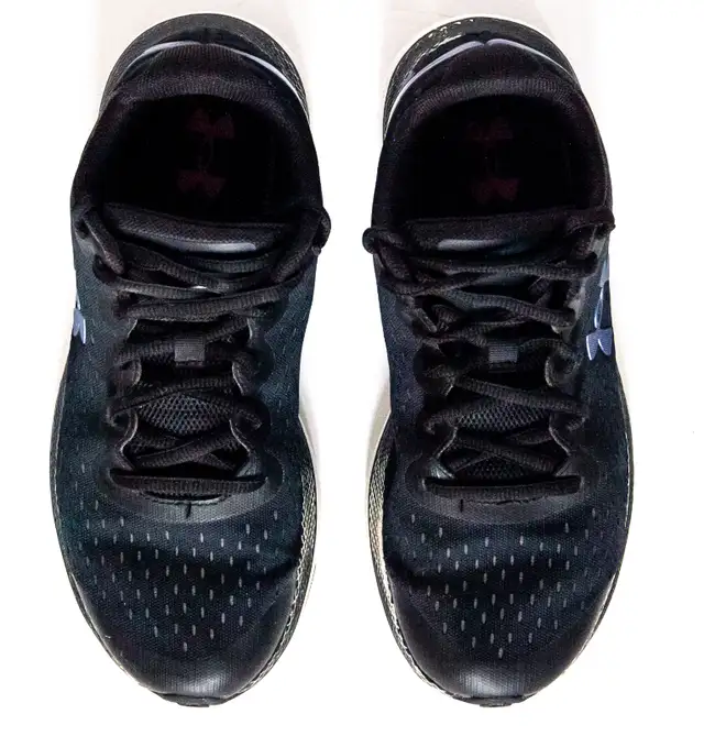 Under Armour Charged Impulse Black – Size 5Y in Kids & Youth in Kitchener / Waterloo - Image 5