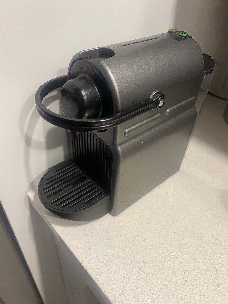 Machine Nespresso insinia Machines à café Ville de Montréal Kijiji