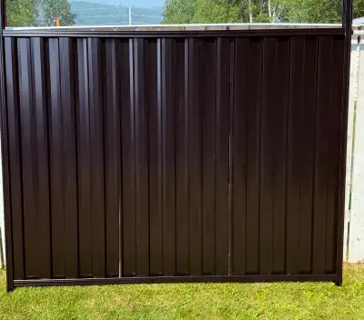 Looking for a strong, long-lasting fence solution that stands up to the elements? We specialize in i...
