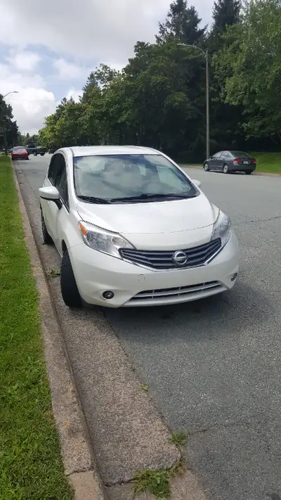 For Sale: 2015 Nissan Versa Note – Very good Condition!