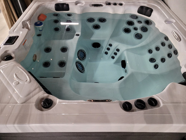 HOT TUBS - Leftover 2023 Inventory Blowout - From $4500 in Hot Tubs & Pools in Markham / York Region - Image 2
