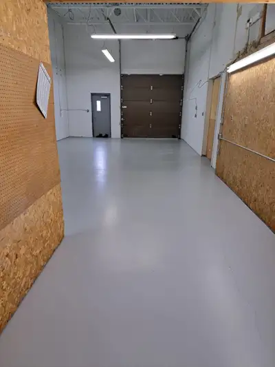 1000 OR 2000 Sq ft -- Move your business to the desirable Colby drive industrial area and enjoy ware...