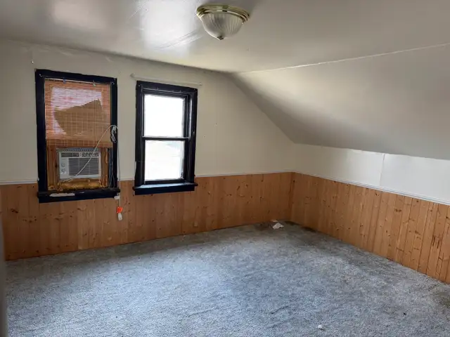 carpenter special 3bdrm 2 bath in Houses for Sale in Regina - Image 10