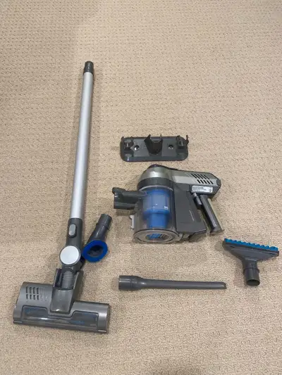I am selling a Hoover cordless vacuum that is perfect for quick cleanups. This used vacuum is in goo...