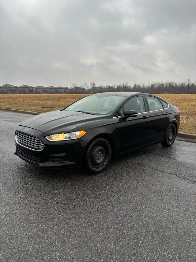 Ford Fusion SE 2016 d’occasion à vendre in Cars & Trucks in Longueuil / South Shore - Image 3