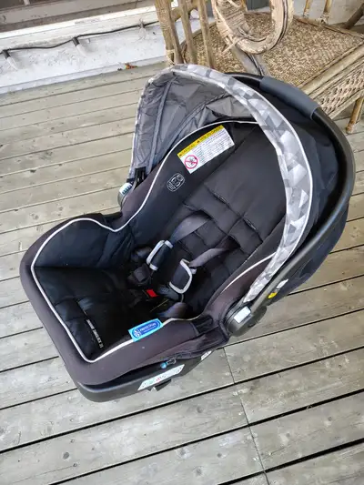Graco Jogging Stroller with infant car seat attachment, View more