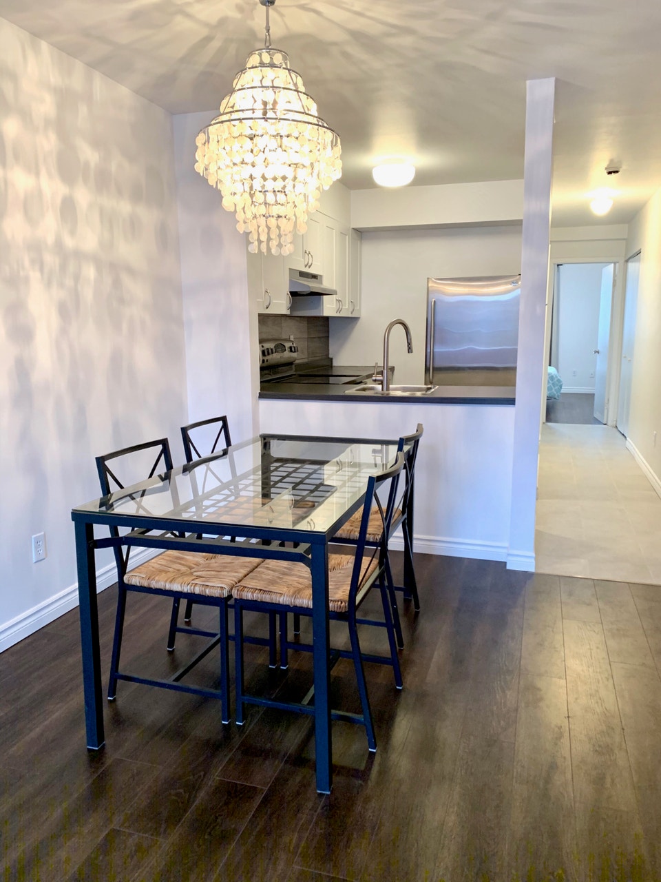 3 1/2 Meublé/Furnished - Jean Talon Metro 2