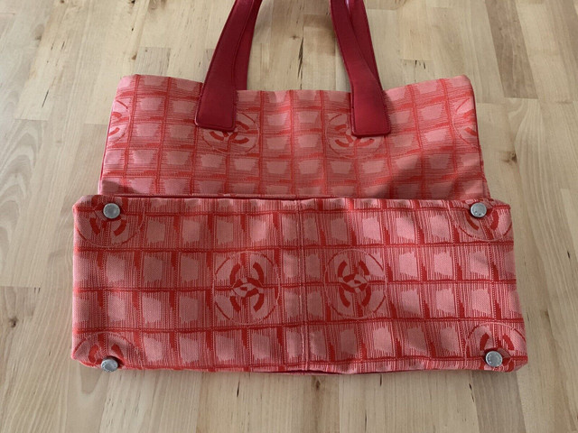 Authentic Chanel Red Travel Line Tote Bag in Women's - Bags & Wallets in Hamilton - Image 4