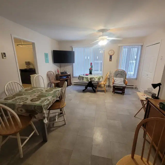 Chambres in Room Rentals & Roommates in Rimouski / Bas-St-Laurent - Image 15