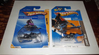 Hot Wheels Snow Ride snowmobile lot of 2 variations 